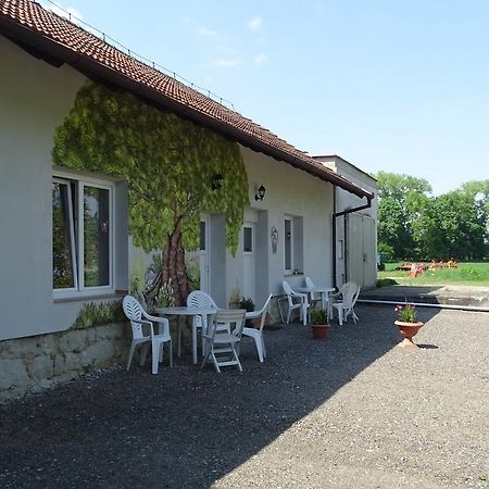 Apartman U Kocky Бланско Екстериор снимка